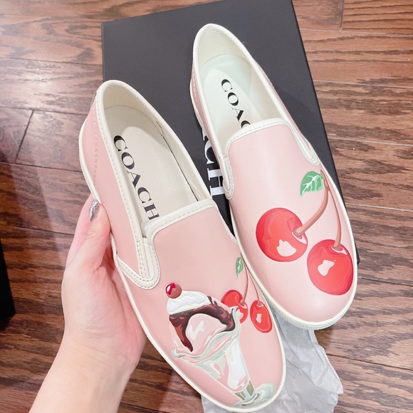 Coach limited edition Slip on pink leather Women's Sneakers/NWB - Picture 8 of 8